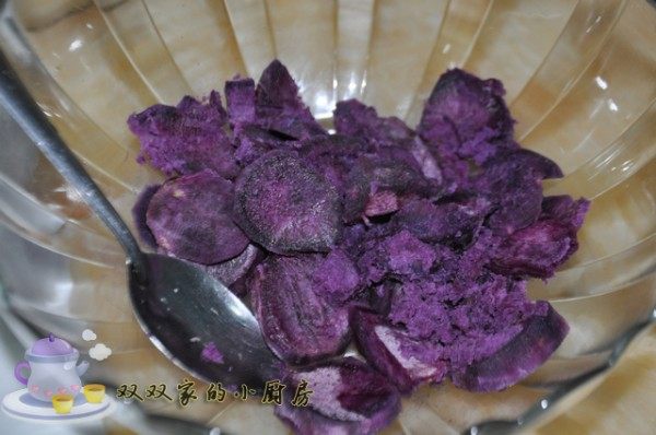 紫薯巧克力棒棒糖步骤1
