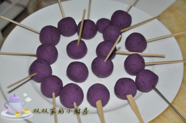 紫薯巧克力棒棒糖步骤5