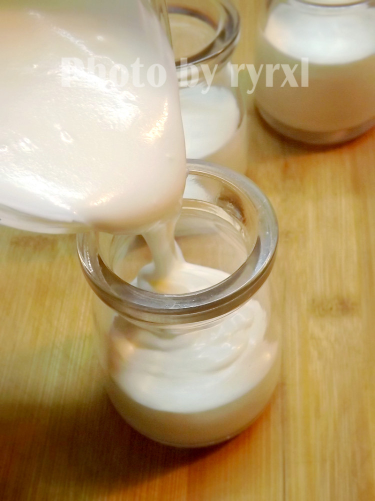 双色乳酪布丁步骤5
