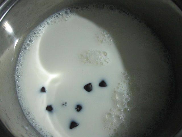 自制蓝莓果冻步骤2