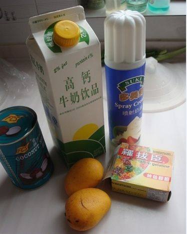 蛋香椰奶芒果布丁步骤1