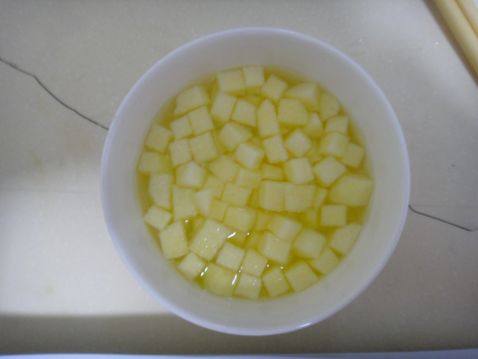 巧克力苹果布丁步骤1