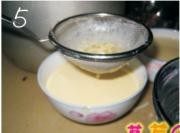 牛奶鸡蛋布丁步骤5