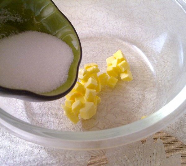 美味杏仁酸奶蛋黄挞步骤1