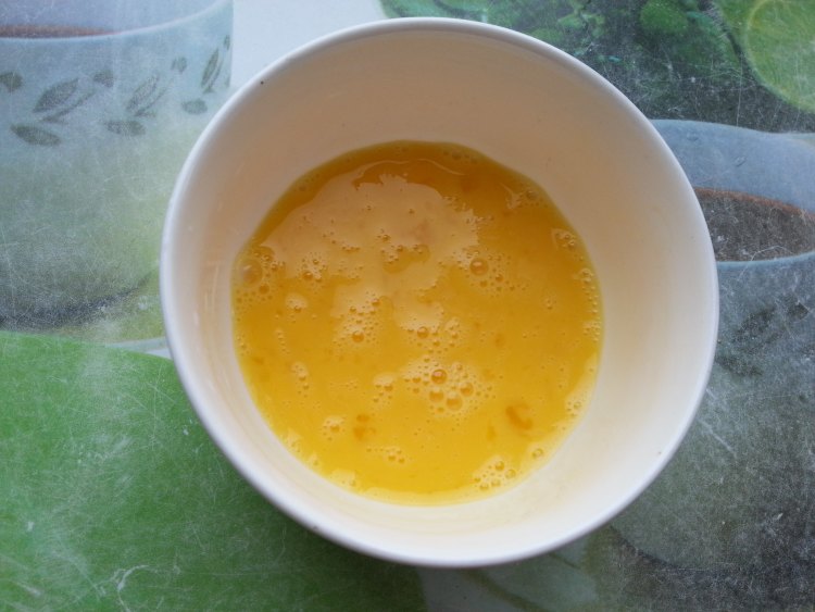 银鱼鸡蛋羹步骤3