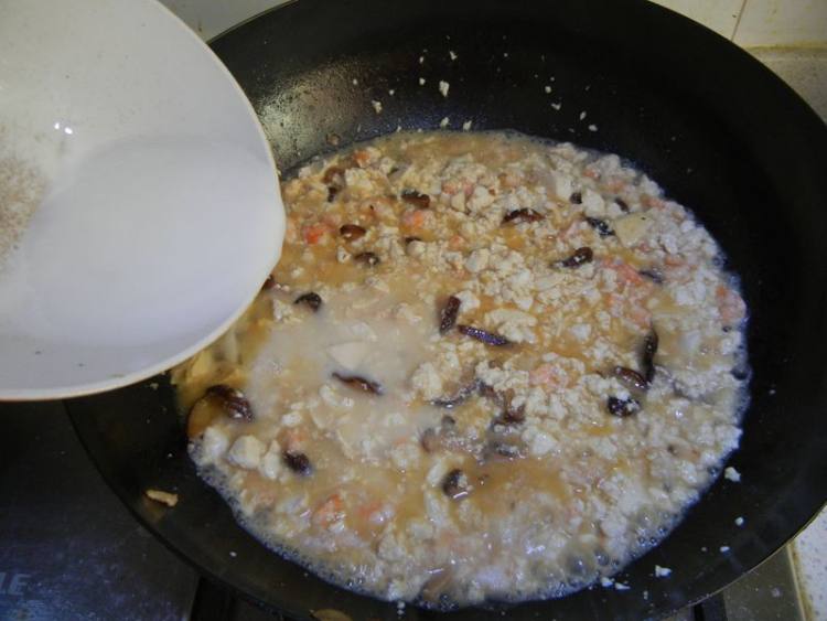 香菇虾仁豆腐羹步骤14
