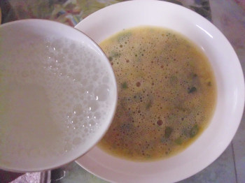 虾皮蛋羹步骤4