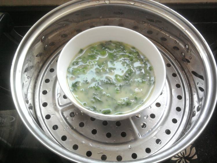 菠菜鸡蛋羹步骤5