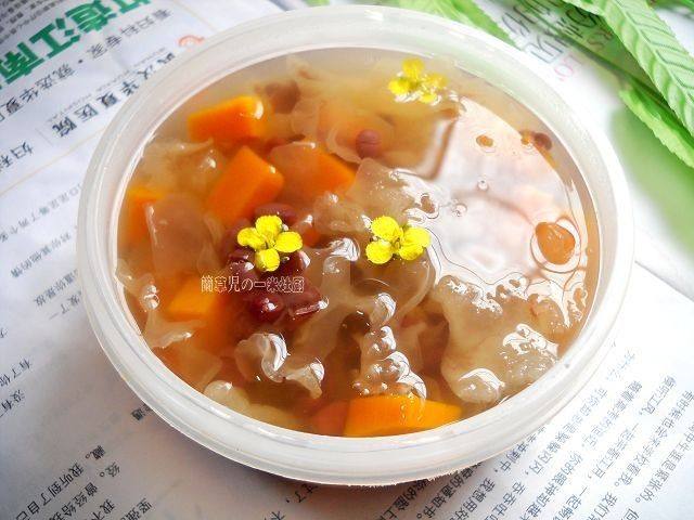 红豆南瓜银耳羹步骤8