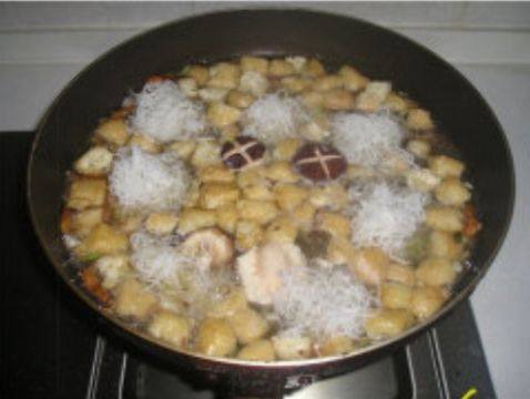 海鲜汁米粉豆泡丁菜羹步骤7