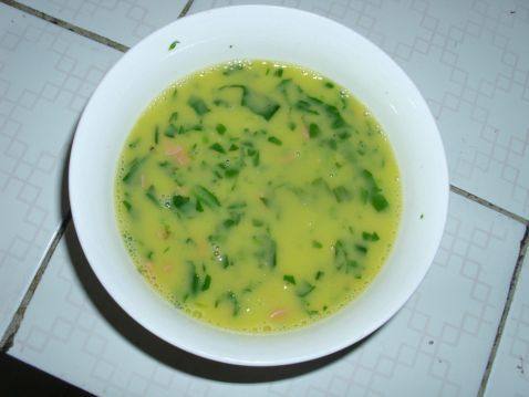 油菜火腿蒸鸡蛋羹步骤3