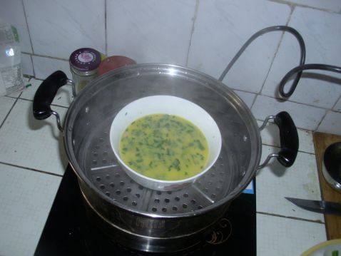 油菜火腿蒸鸡蛋羹步骤4