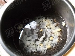 百花栆银耳羹步骤5