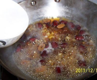 桂圆红枣羹步骤5