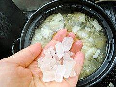 荸荠雪梨银耳羹步骤7