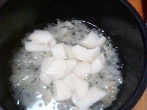 双耳雪梨羹步骤5
