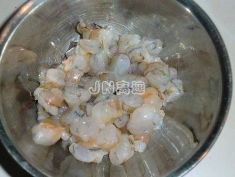 鲜虾仁鸡蛋羹步骤2