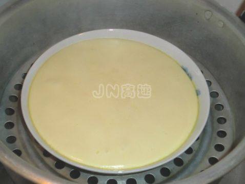 鲜虾仁鸡蛋羹步骤7