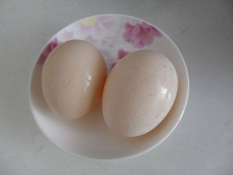胡萝卜鸡蛋羹步骤1