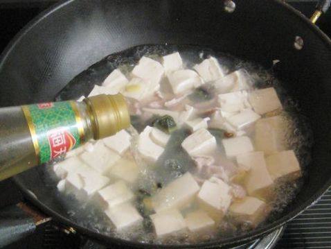 皮蛋肉丝豆腐羹步骤6