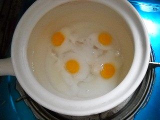 鸽蛋银耳羹步骤5