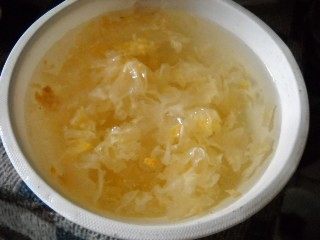 润泽肌肤之玫瑰银耳莲步骤5