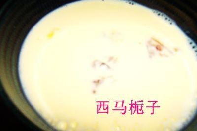 嫩滑海鲜蛋羹步骤2