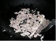 豆腐花菇肉丝羹步骤4