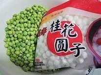 清清白白圆子豌豆羹步骤1