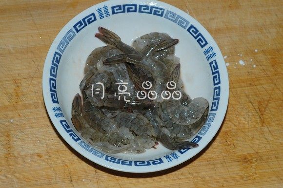 南瓜豆腐海鲜羹步骤2