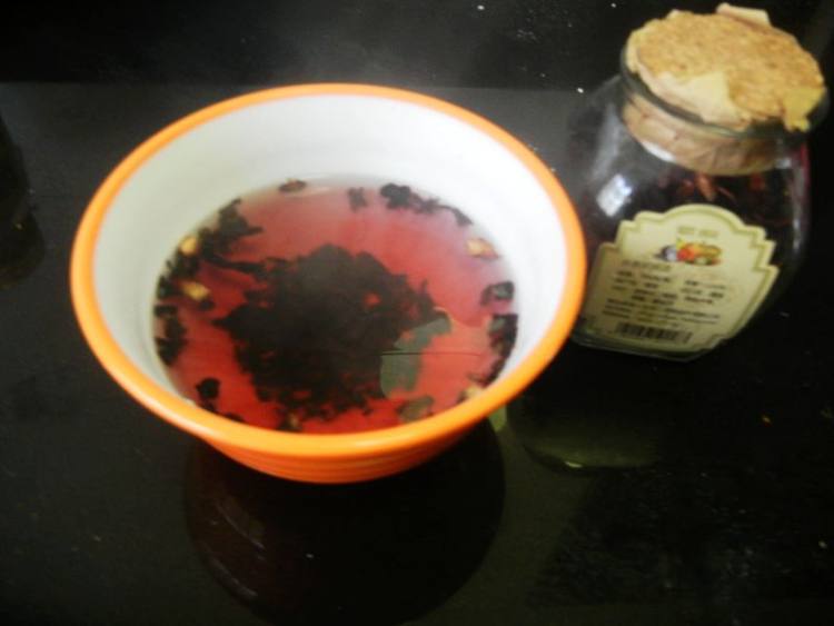 水果朗姆酒花果茶柚子步骤2