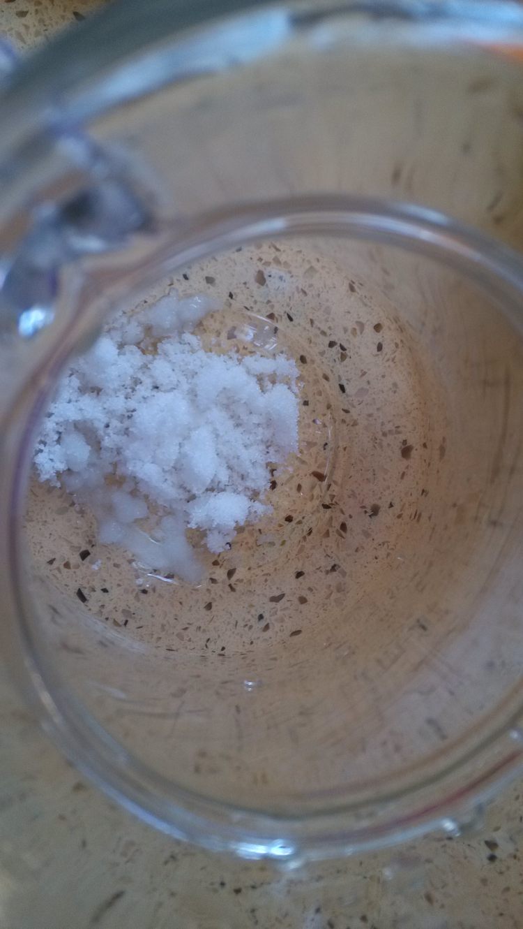 鲜榨芹菜梨汁步骤8