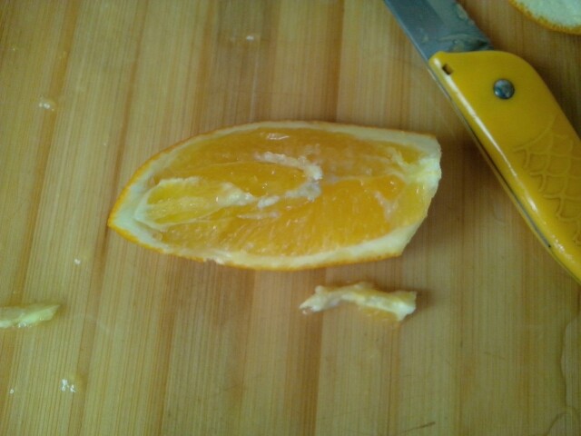 鲜榨香橙汁步骤3