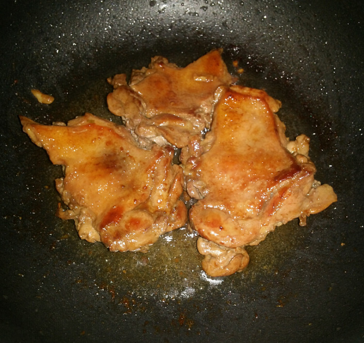 香柠煎鸭腿步骤8