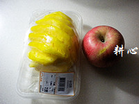 鲜榨苹果菠萝汁步骤1