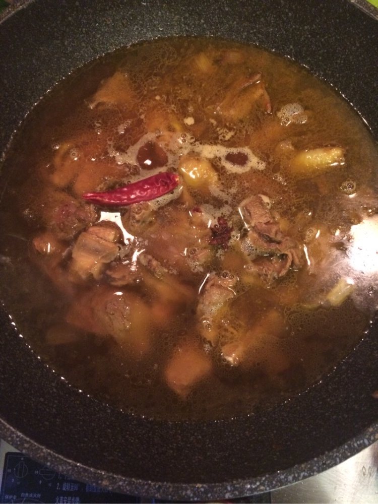 鸡肉炖榛蘑步骤5