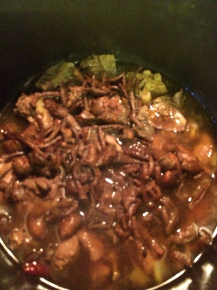 鸡肉炖榛蘑步骤7