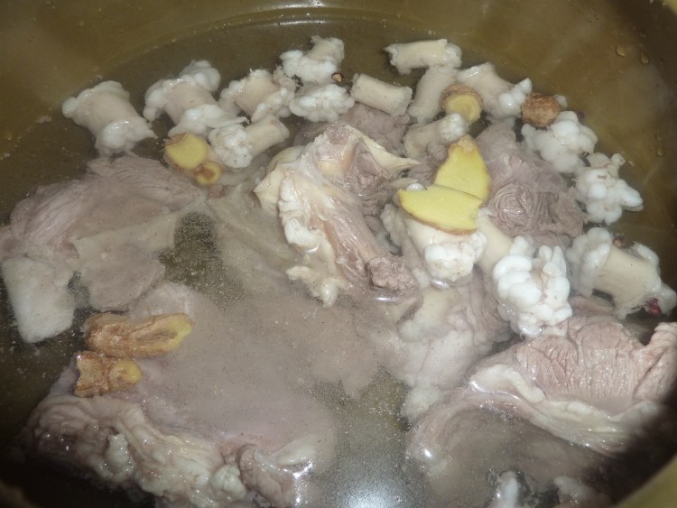 正宗简阳羊肉汤步骤3