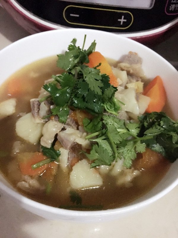 西红柿土豆炖牛肉步骤6