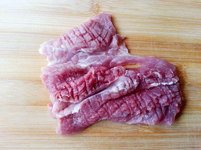 高丽参瘦肉炖品步骤2