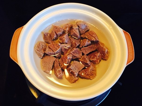 咖喱牛肉粉丝煲步骤1