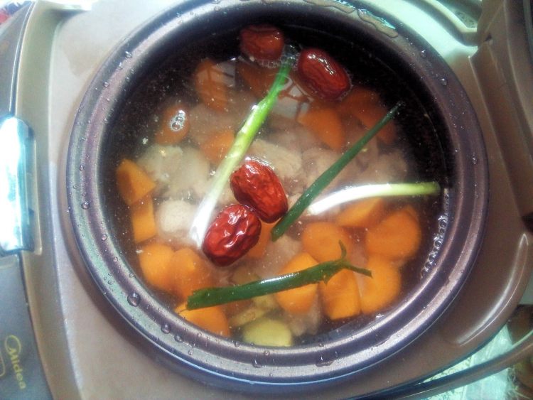 海带干排骨汤步骤5
