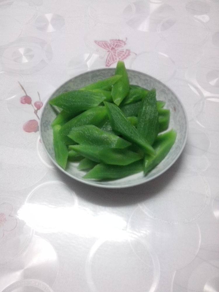 排骨莴苣汤步骤3