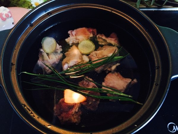 山药牛尾煲步骤4