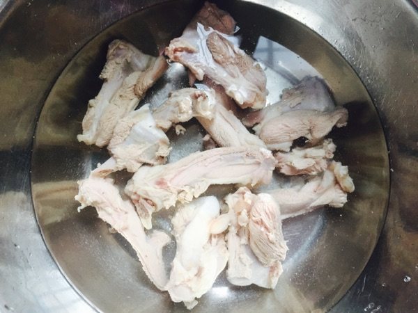 无花果老鸭煲步骤4