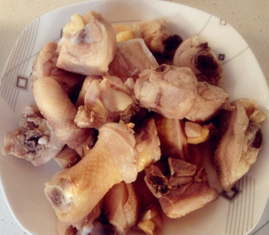 土豆炖鸡块步骤2