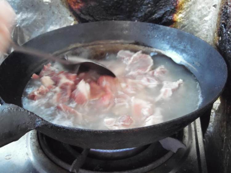 番茄炖牛腩步骤2