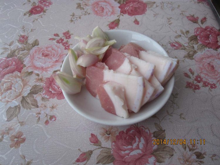 干豆角丝炖土豆条步骤3