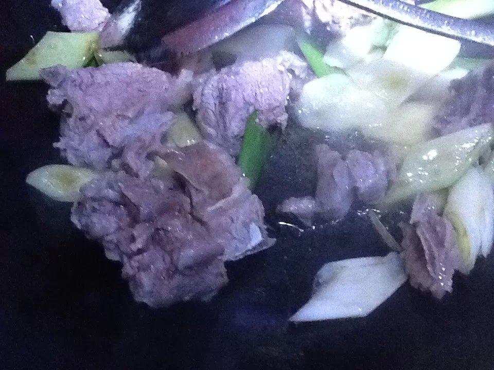 羊肉炖酸菜步骤6