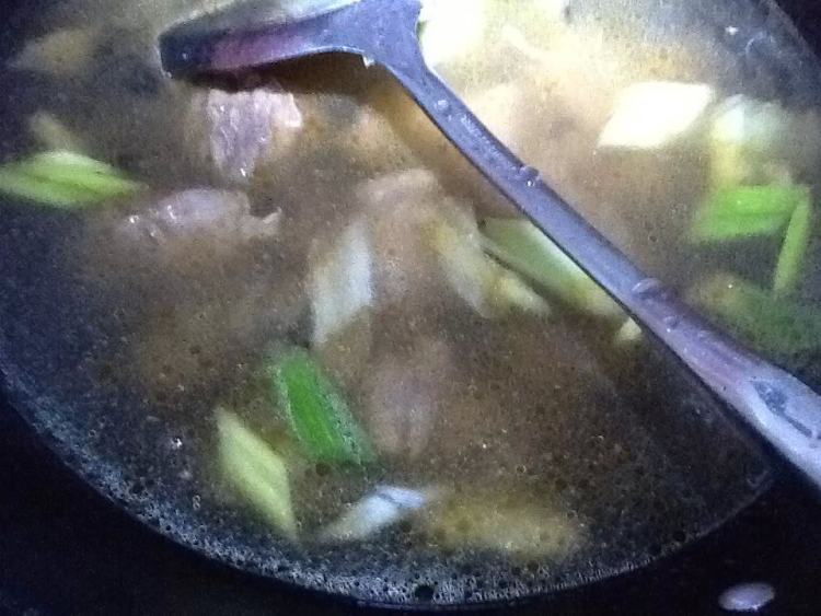 羊肉炖酸菜步骤8